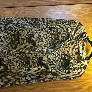 Susan Graver Size M Cream Black Floral Women Top Blouse Ruffle Sleeve Stylish